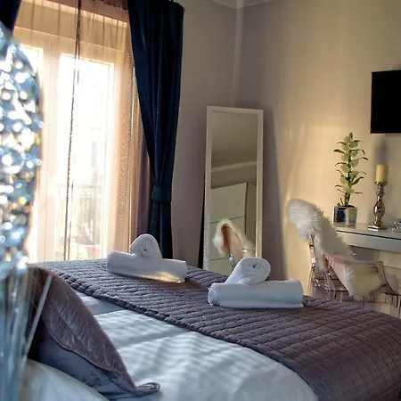Nia Apartament *