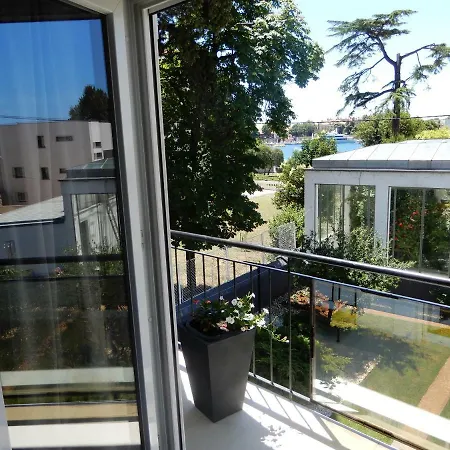 Nia Apartament *